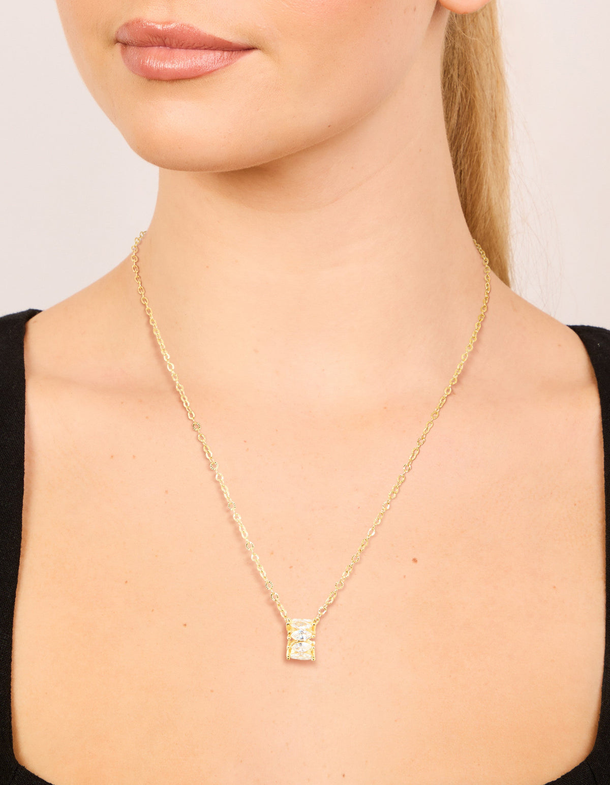 Waterproof Gold Plated Stainless Steel Cubic Zirconia Baguette Pendant Twisted Necklace